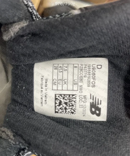 NEW balace 9060 4
