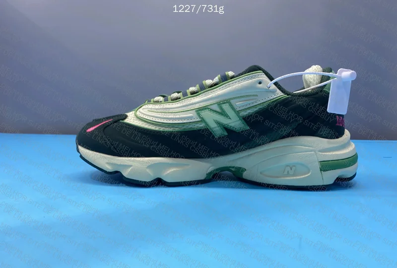 New Balance 1000 Concepts Mile (OVO) 4