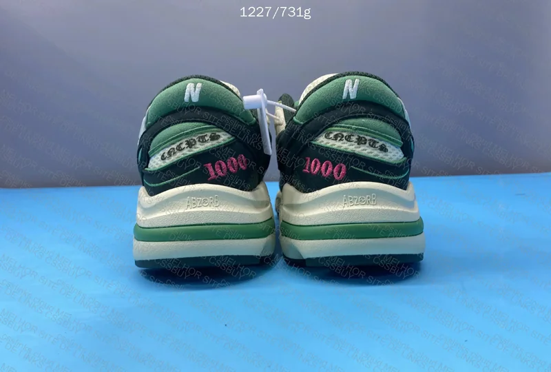 New Balance 1000 Concepts Mile (OVO) 5
