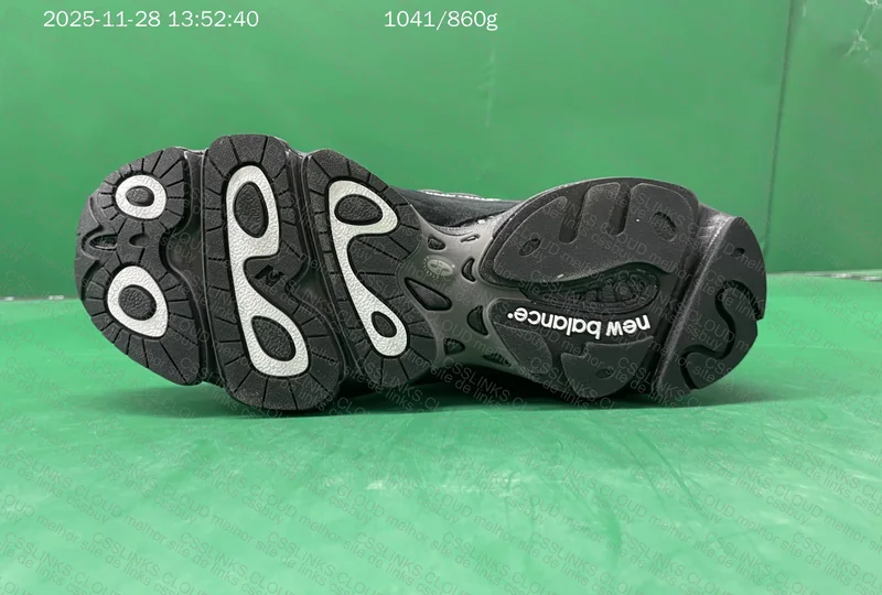 New Balance 1000 Customer 4