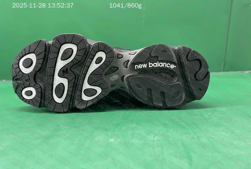 New Balance 1000 Customer 6