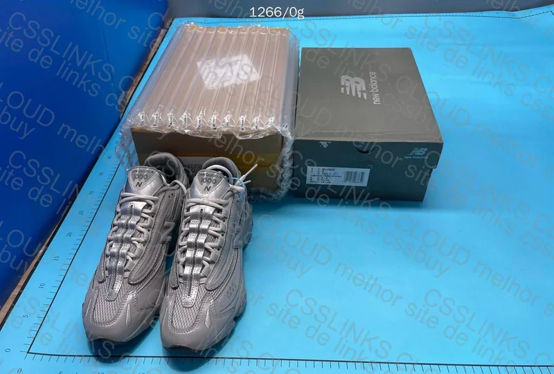 New Balance 1000 “Silver Metalic” 7