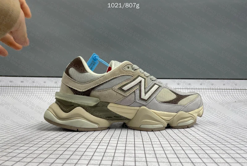 New Balance 5