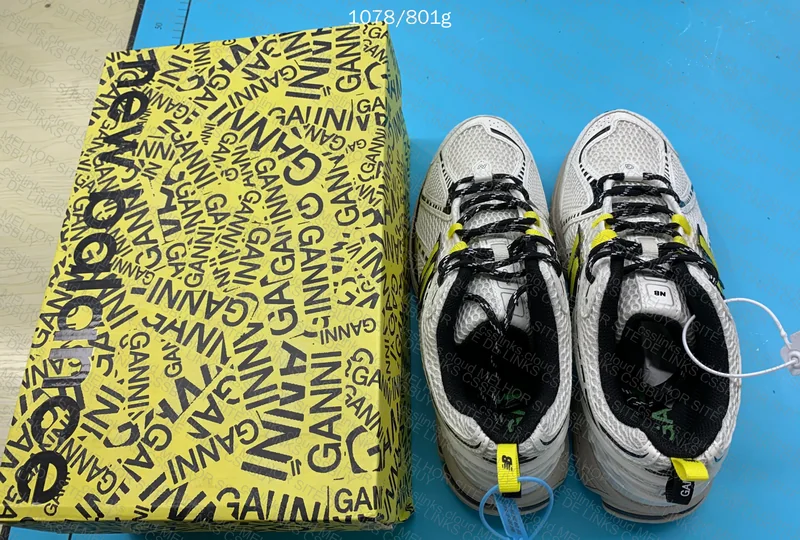 New Balance 1906 5