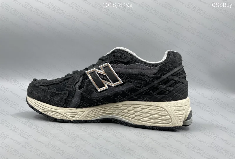 New Balance 1906D 3