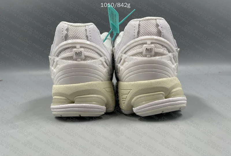 New balance 1906d 3