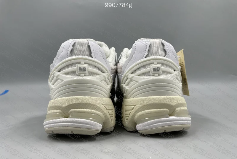 New Balance 1906D - Protection Pack White 4