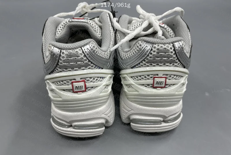 New Balance 1906R 3