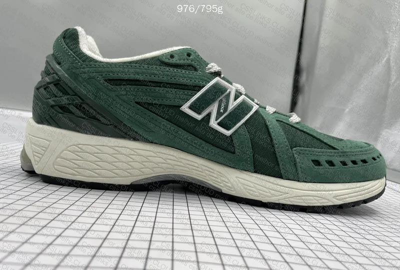 New balance 1906r nightwatch green 3