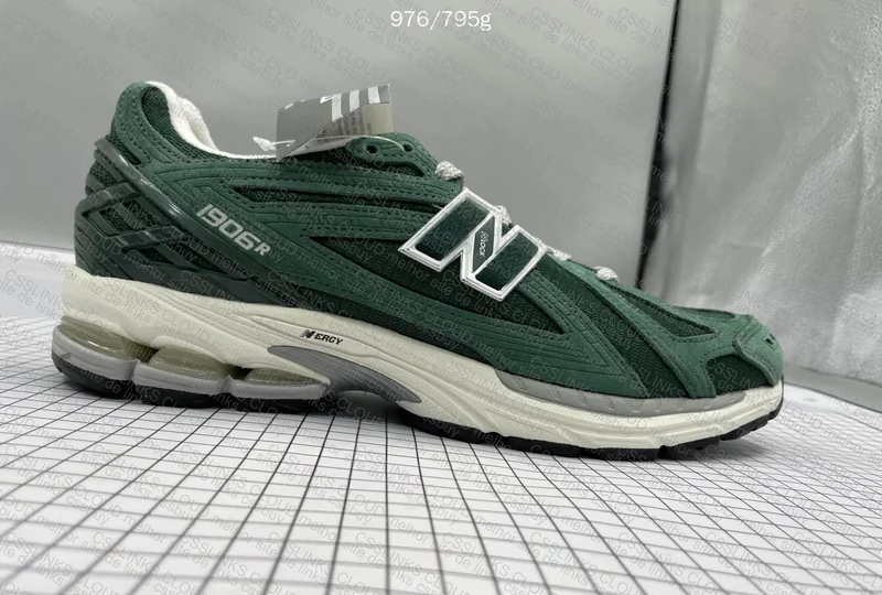 New balance 1906r nightwatch green 4