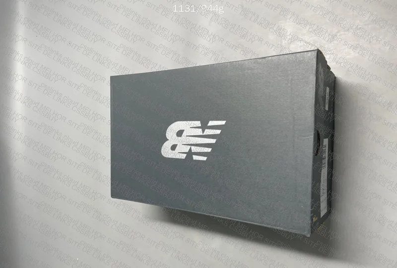 New Balance 2002 2