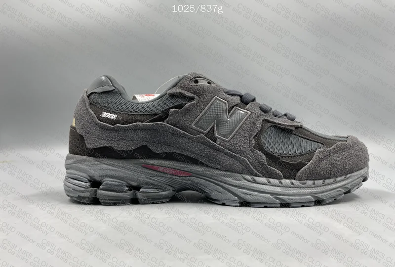 new balance 2002r 7