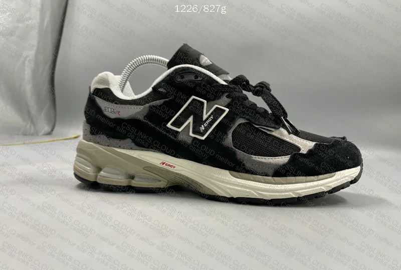 New Balance 2002r 2