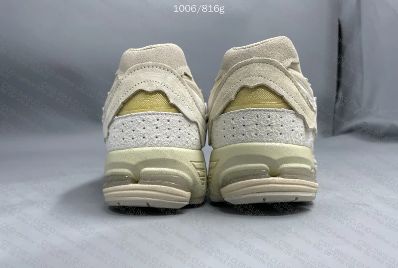 New Balance 2002R 2