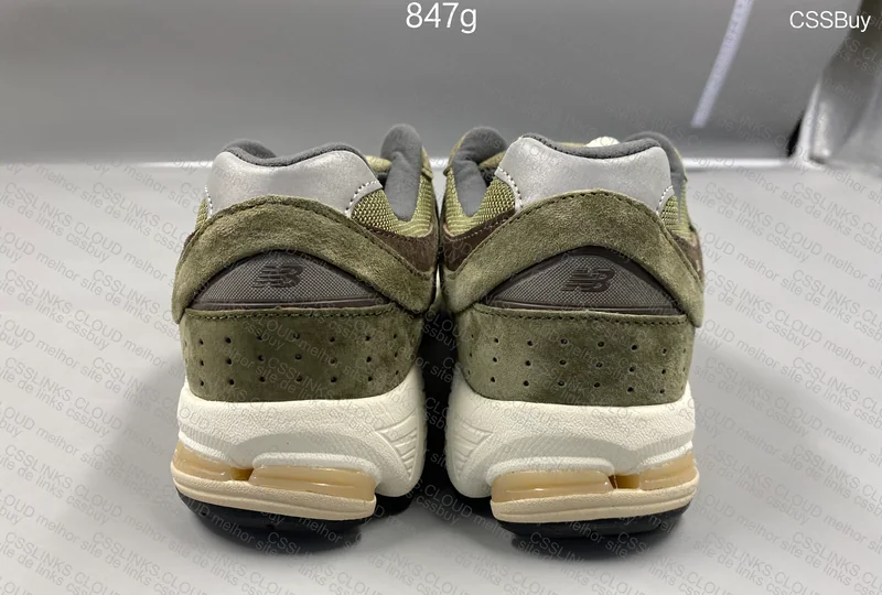 New Balance 2002R "Dark Camo" 3