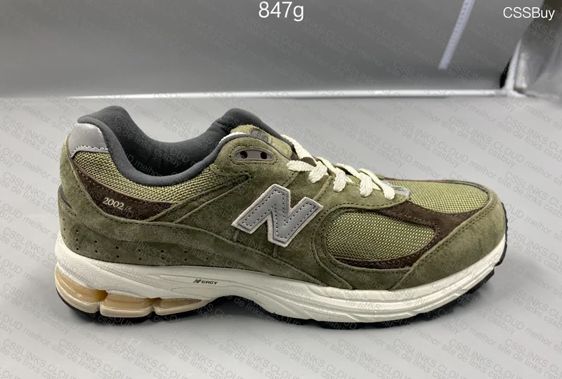 New Balance 2002R "Dark Camo" 4