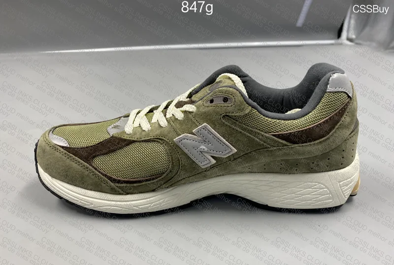New Balance 2002R "Dark Camo" 5