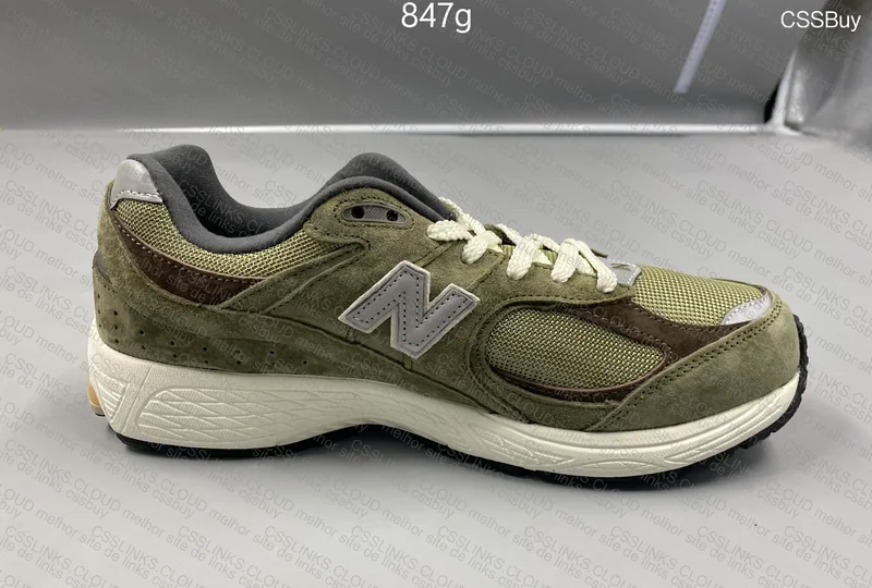 New Balance 2002R "Dark Camo" 7