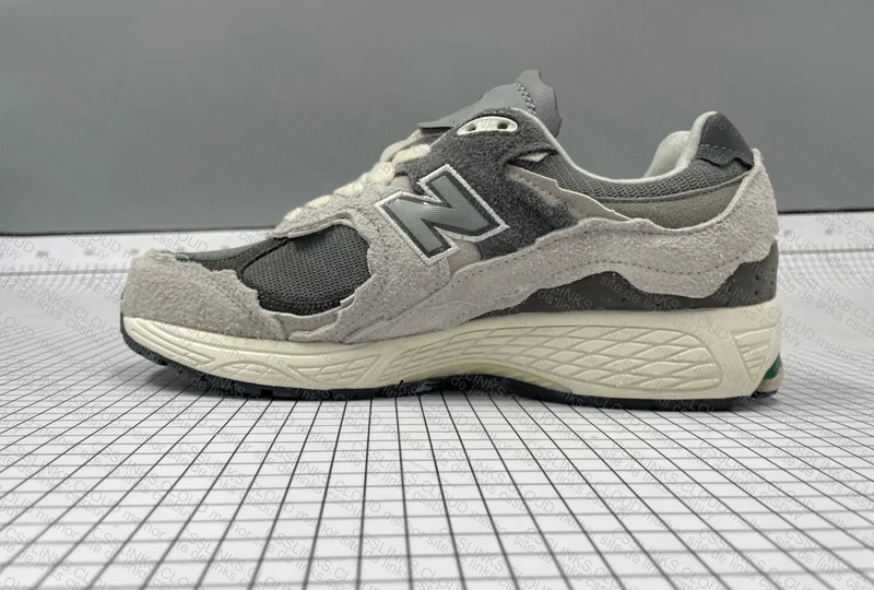 New Balance 2002R e Asics Gel NYC 6