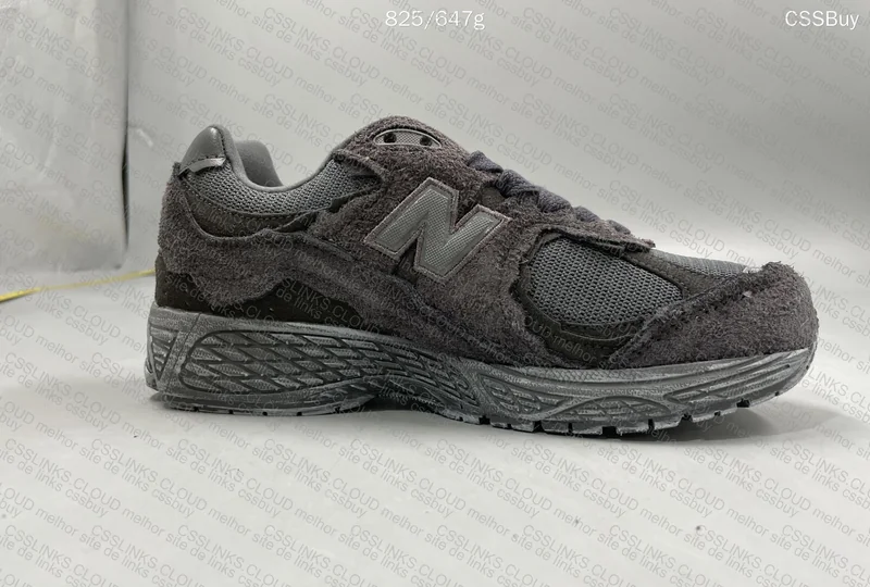 New Balance 2002R (gl???) 9