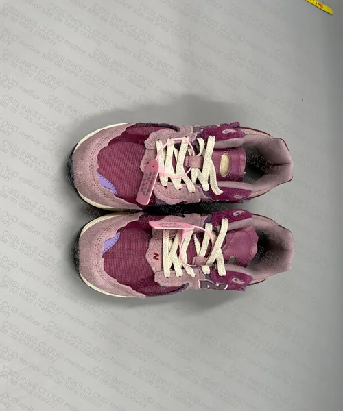 New balance 2002r M2002RH