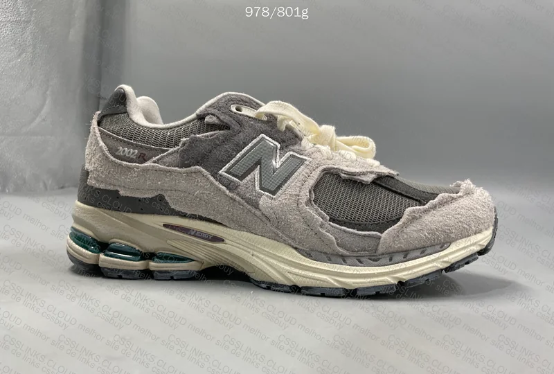 New Balance 2002R Protection Pack Grey