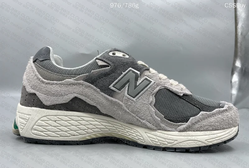 New Balance 2002R Protection Pack Rain 2