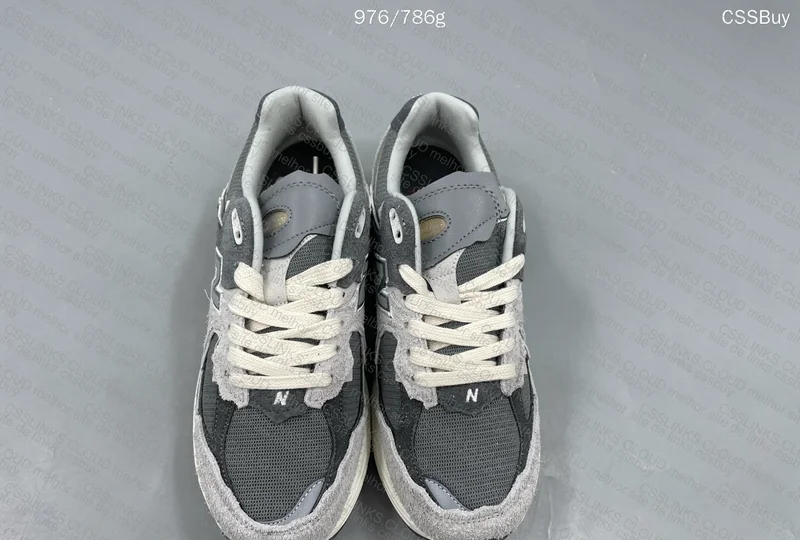 New Balance 2002R Protection Pack Rain 3