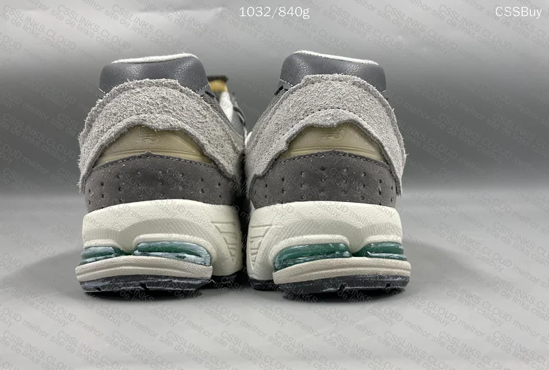 New Balance 2002r "Rain Cloud" 4
