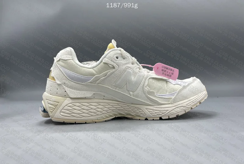 New Balance 2002R Sea Salt - ZC 5