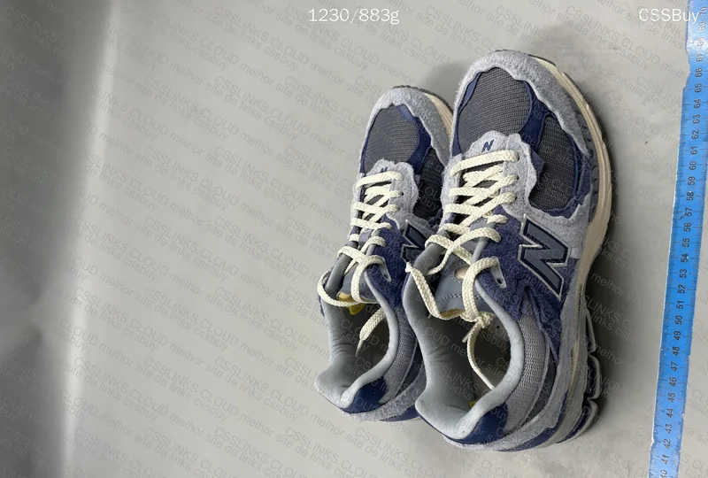 New balance 2002RDI Purple