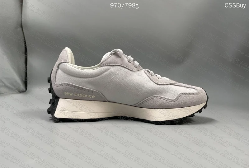 New Balance 327
