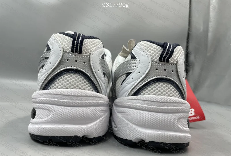 New Balance 530 3