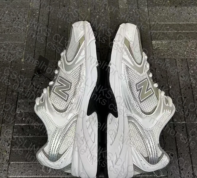 NEW BALANCE 530 3