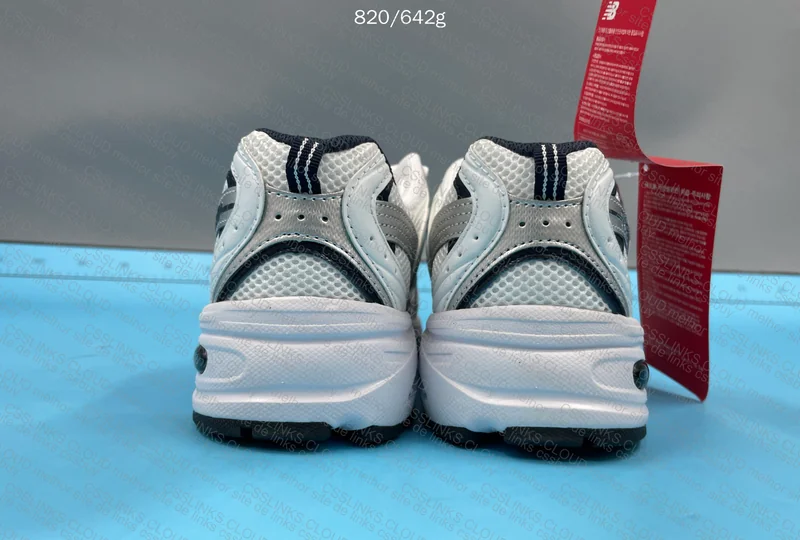 New Balance 530 8