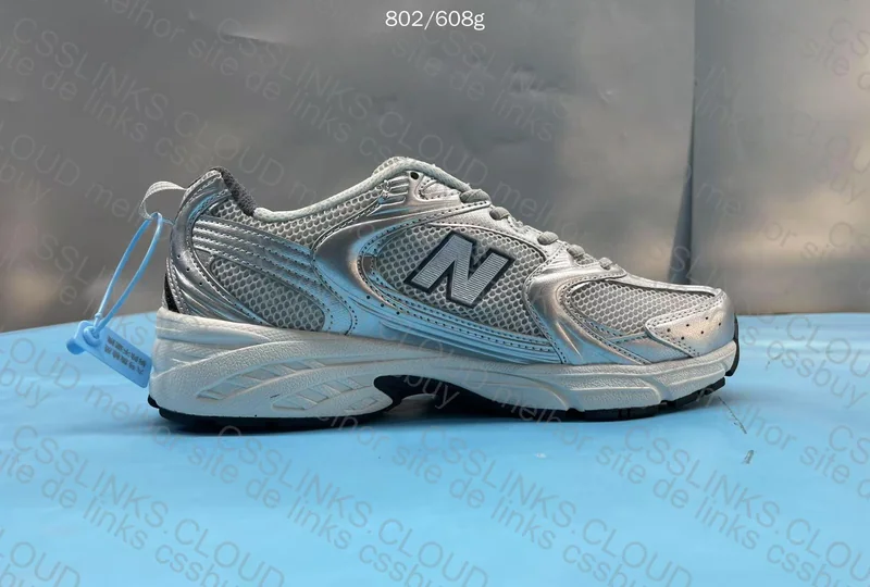 New Balance 530 7