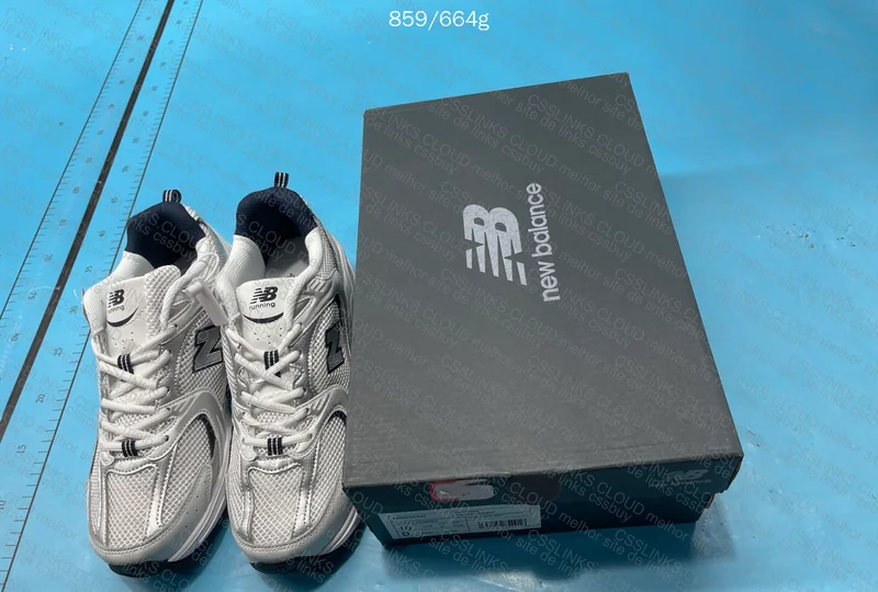 New Balance 530 4
