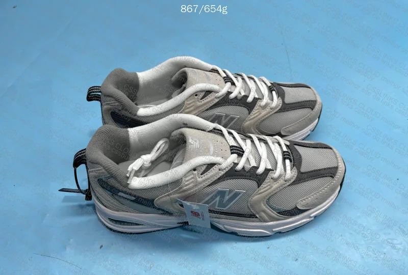 New Balance 530