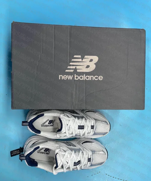 New Balance 530