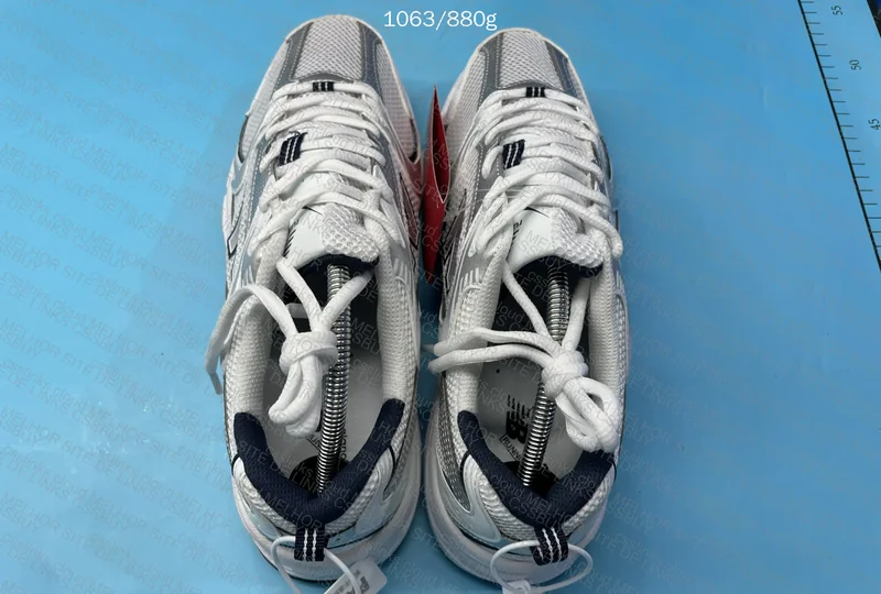 New Balance 530 8