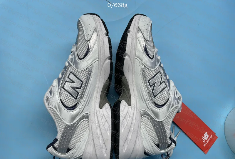 New Balance 530 3