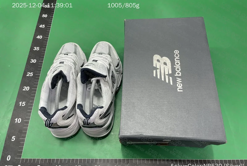 New Balance 530 9