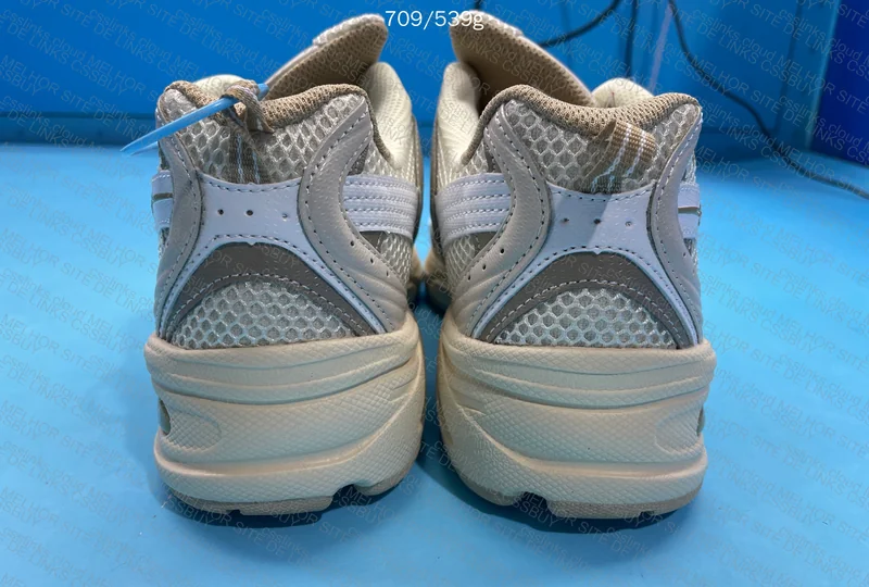 New Balance 530 Beige AA