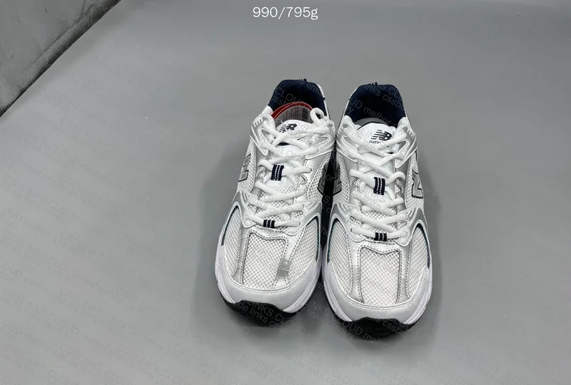 New Balance 530 *With Measurements (WWTOP) 3