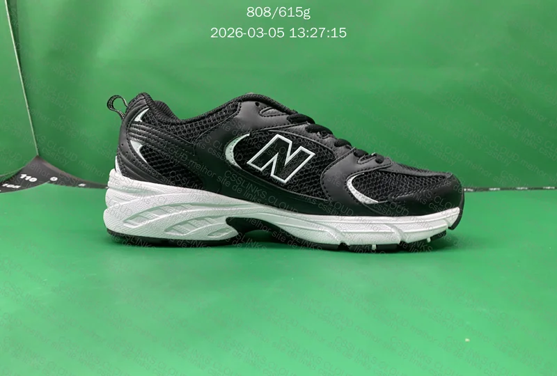 New Balance 530 Preto 4