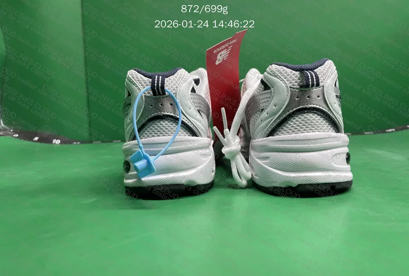 New Balance 530 Silver 3