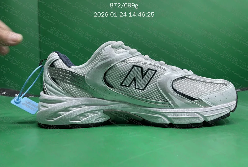 New Balance 530 Silver 8