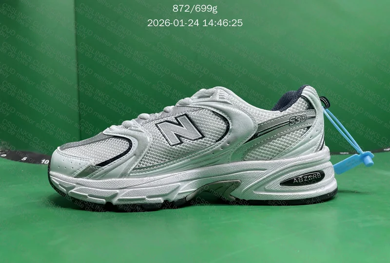 New Balance 530 Silver 9