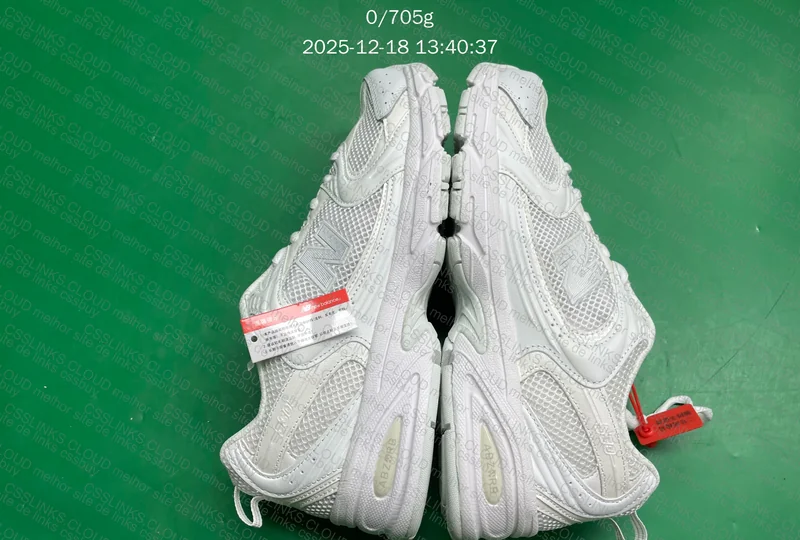 New Balance 530 Triple White