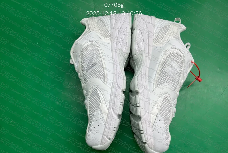New Balance 530 Triple White 2